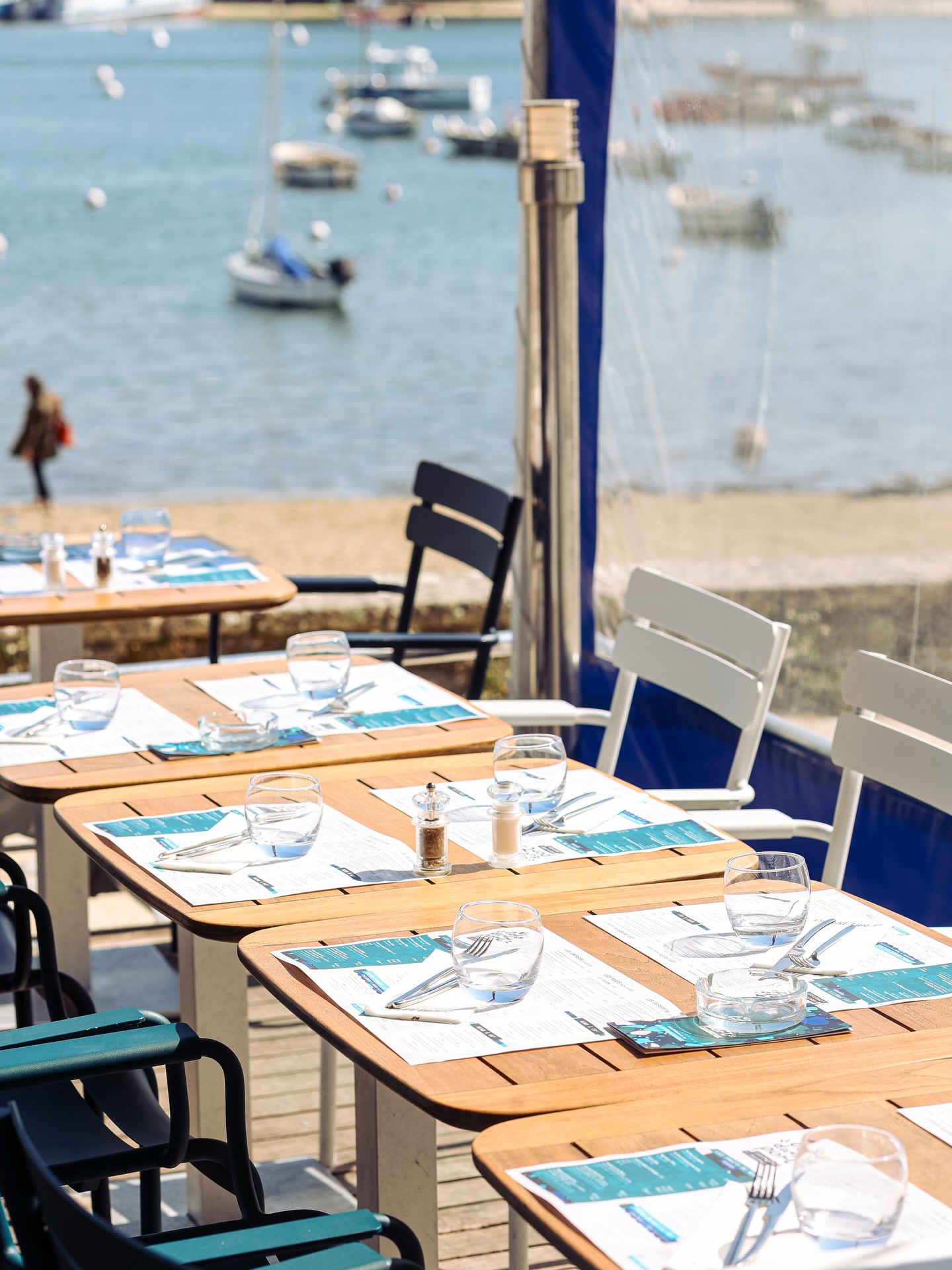 🌞 Semaine de beau temps en vue ! Et si vous profitiez encore de notre terrasse… 😎