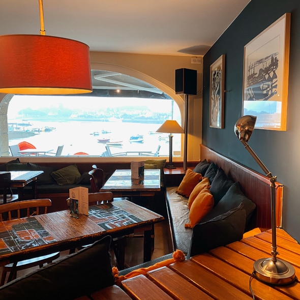 Le Café du Port, restaurant avec vue, à Sainte-Marine, Combrit - Bonne table dans le Finistère